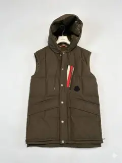 2026年最新】モンクレールダウンベストの人気アイテム - メルカリ