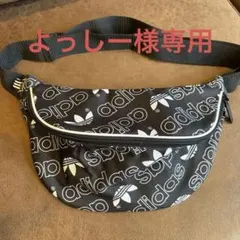 adidas original ボディバッグ