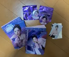 NiziUリオPOPUPストアセット トレカ 缶バッチ 特典カード