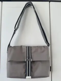 アニエス・ベー　ショルダーバッグ