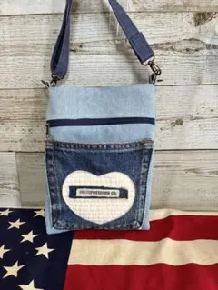 デニムリメイク☆スマホショルダーバッグ！ハートポケット♡