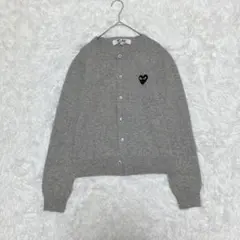 【希少】美品 プレイコムデギャルソン 黒ワッペン ウールカーディガン グレー S