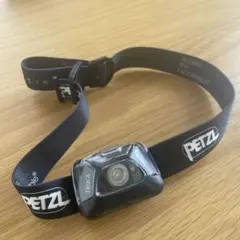 ※A/X様専用※【美品】登山トレッキング★PETZL_TIKKAヘッドライトのサムネイル