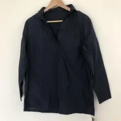 ZARA ブラウス　紺色　新品未使用