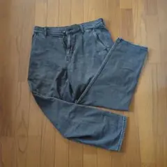 ユニクロ リラックスアングルジーンズ