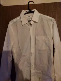 UNIQLO ファインクロス　ワイシャツ　スリムフィット 白シャツ