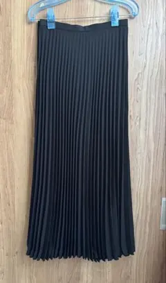 SATURDAY AFTERNOON 黒のプリーツロングスカート　マキシ丈　M