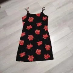 ノースリーブ花柄ワンピース