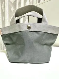 Item thumbnail for item 1b19ca9a-3b41-42d4-be59-de0a245819a7