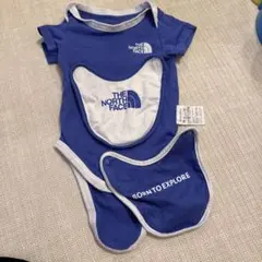 【美品】THE NORTH FACE ショートスリーブロンパースアンド2Pビブ