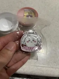 ちいかわ　くら寿司　びっくらぽん　おまけマクドナルドちいかわシール付き