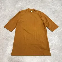 【UNIQLO】リブ ハイネックT（5分袖キャメル Mサイズ ユニクロ綿100%