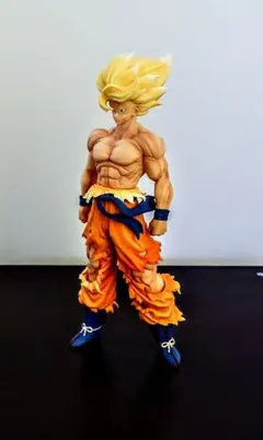 ドラゴンボールフィギュア　超サイヤ人 孫悟空 約30cm
