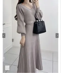 ベルト付きカシュクールプリーツニットワンピース　dr467 GRL グレージュ