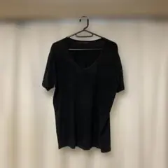 GU Vネック Tシャツ ブラック Mサイズのサムネイル