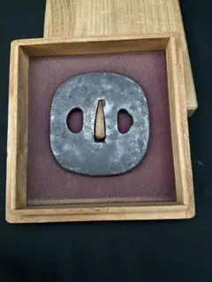 刀鍔（鐔）鉄製 刀装具 象嵌 船 銘あり 時代刀装具 侍 骨董品 箱付き