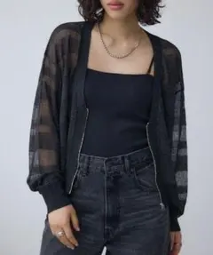 新品 アズールバイマウジー シアージップアップカーディガン moussyのサムネイル