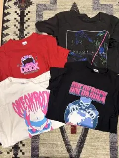 ONE OK ROCK Tシャツ 4枚セット‼️