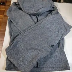 adidas フード付きジャージ上下セット グレー