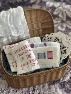 フランスアンティーク　パニエ  パッチワーク　クロス　ラウンド フランスアンティーク パニエ パッチワーク クロス ラウンド .