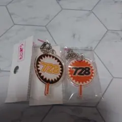 アクリルキーホルダー