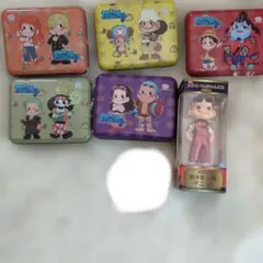 ペコちゃん キーボルダーとブックカバー ペコちゃん キーボルダーとブックカバー - メルカリ