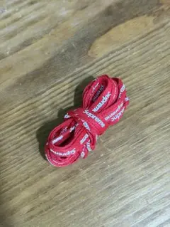 Supreme レッド シューレース 靴紐