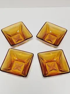 昭和レトロ アンバー ガラス 四角形鉢 4 枚　カラー硝子