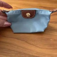 Item thumbnail for item 4b8322d5-4a77-49b3-b543-7071b9868932