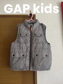 GAP kids 中綿ダウンベスト　花柄