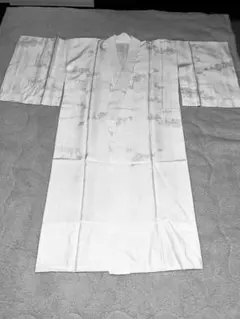 東レ シルック 長襦袢 洗える 2回着用のみ 美品 袖無双 単衣 紙人形