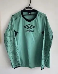 umbro ポリエステルピステ　Ｌサイズ