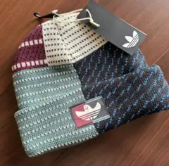 adidas パッチワーク ニット帽