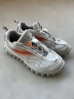 Item thumbnail for item 4dfd6672-502e-46c6-8dd5-6f9d70de8526