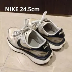 Nike ナイキ フェニックス ワッフル ウィメンズシューズ 24.5cm