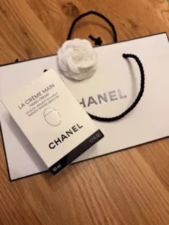 シャネル ラ クレーム マン