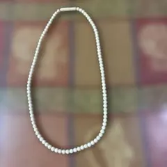 象牙調ネックレス