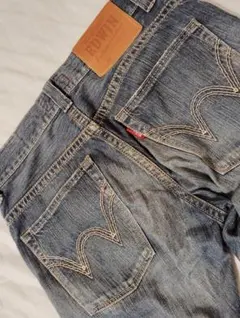 送料込み★EDWIN424XVお洒落なストレートダメージデニム日本製size31のサムネイル