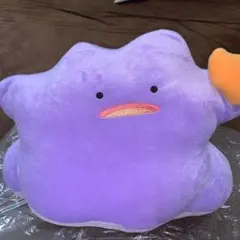 めちゃでか　メタモンぬいぐるみ
