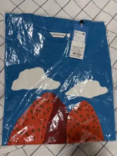 Marimekko Kioski Mansikkavuore Tシャツのサムネイル
