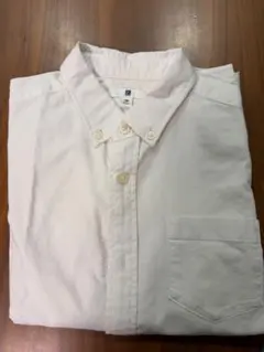 【フォーマルにも】UNIQLO ホワイト 長袖シャツ 140
