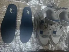 AIR JORDAN 4 RETRO (NIKE AIR)