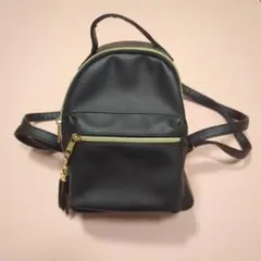 美品★黒ミニリュック 合成皮革
