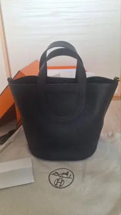 HERMES　インザループ23 ブラックレザーゴールド金具　トートバッグ