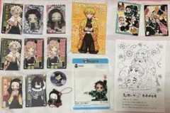 鬼滅の刃グッズ/カード、ストラップ、缶バッジ…など　2ページ分