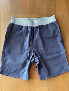 THE NORTH FACE ショートパンツ ネイビー Lのサムネイル
