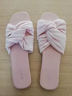 H&Mミュールサンダル