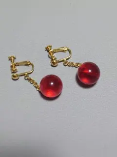 *01 赤い　ボール型　ドロップ　イヤリング
