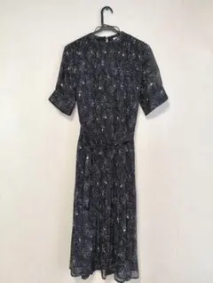 【Te chichi（テチチ）】花柄 ワンピース　黒色