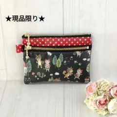 ネコ＆柴犬の赤ずきんごっこ×赤ドット　ダブルファスナー　ミニポーチ
